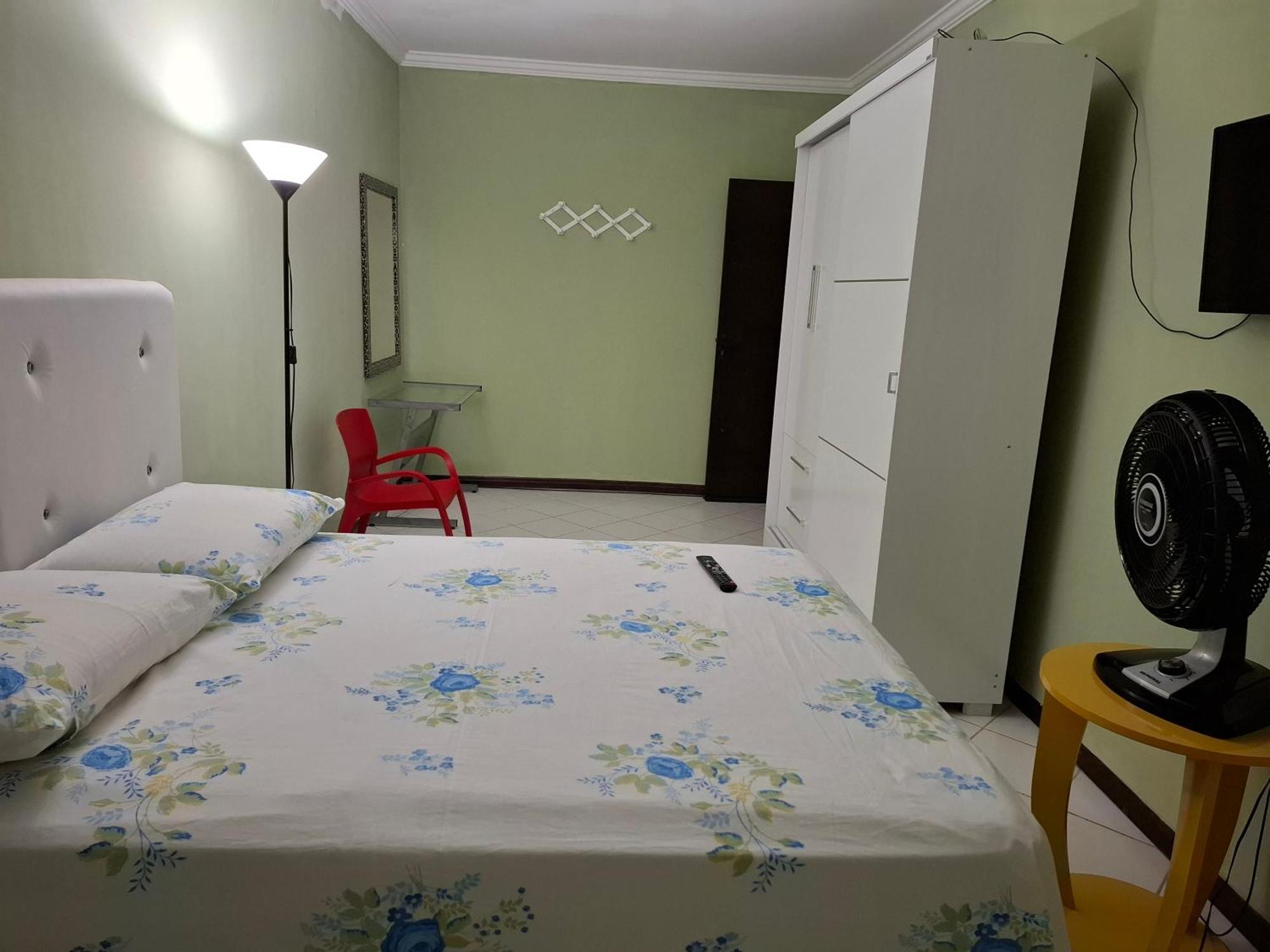 Quarto Domiciliar Em Antares Maceio エクステリア 写真